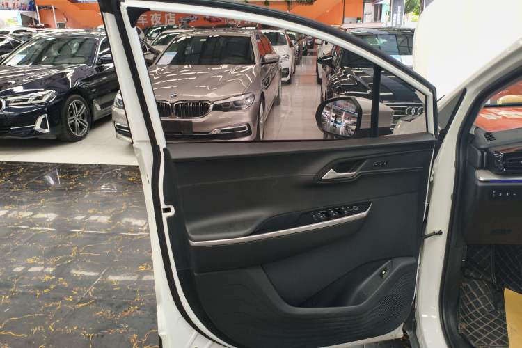 Used Hyundai Custo 2021 380TGDi Smart Love Flagship Edition TOP Premium Left Front Door Interior