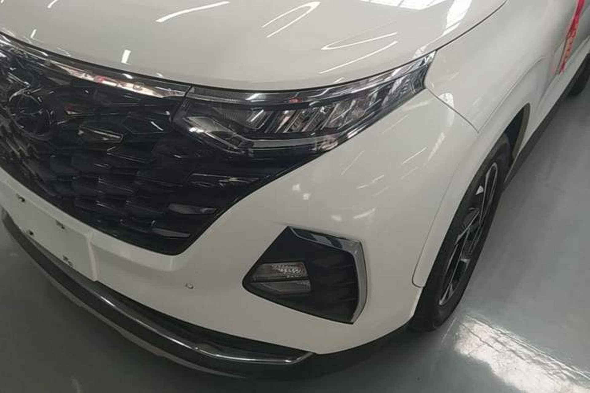 Used Hyundai Custo 2021 380TGDi Deluxe Edition DLX Left Front Headlight