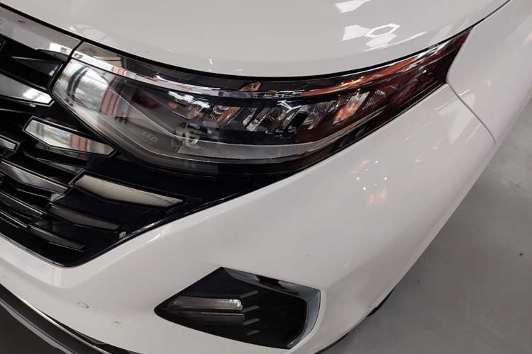 Used Hyundai Custo 2021 380TGDi Smart Love Flagship Edition TOP Premium Left Front Headlight