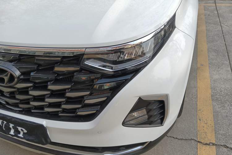 Used Hyundai Custo 2021 380TGDi Smart Love Flagship Edition TOP Premium Left Front Headlight