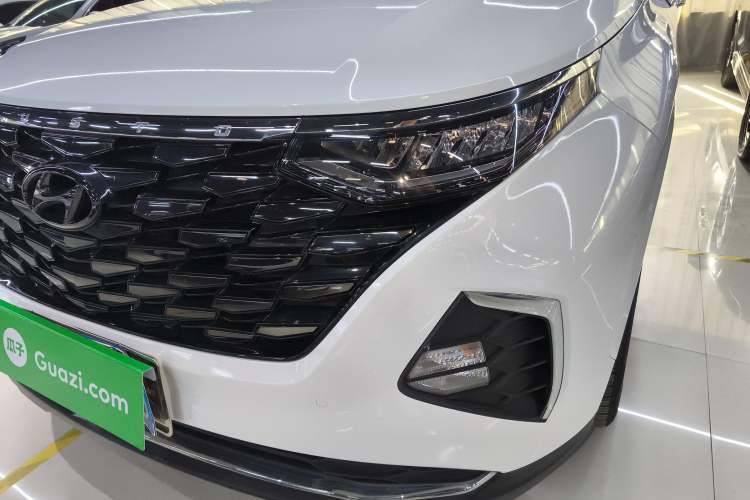 Used Hyundai Custo 2021 270TGDi Prestige LUX Left Front Headlight