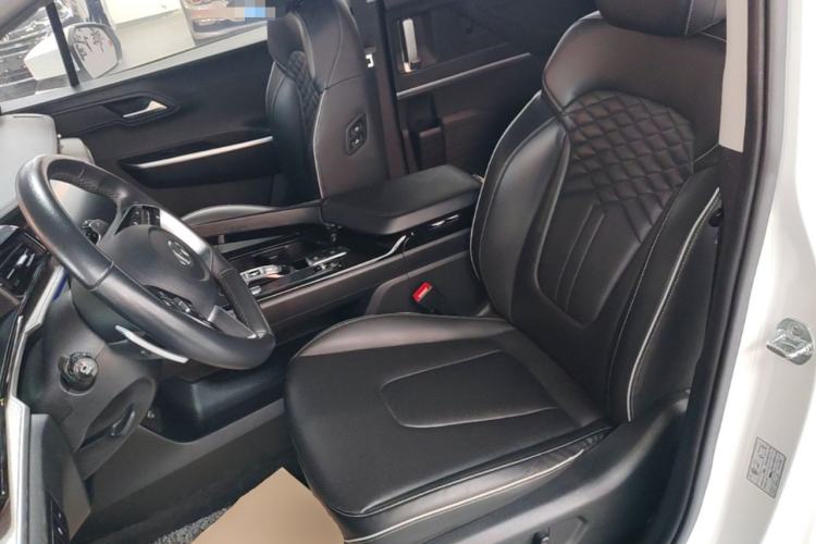 Used Hyundai Custo 2021 380TGDi Smart Love Flagship Edition TOP Premium Left Front Seat