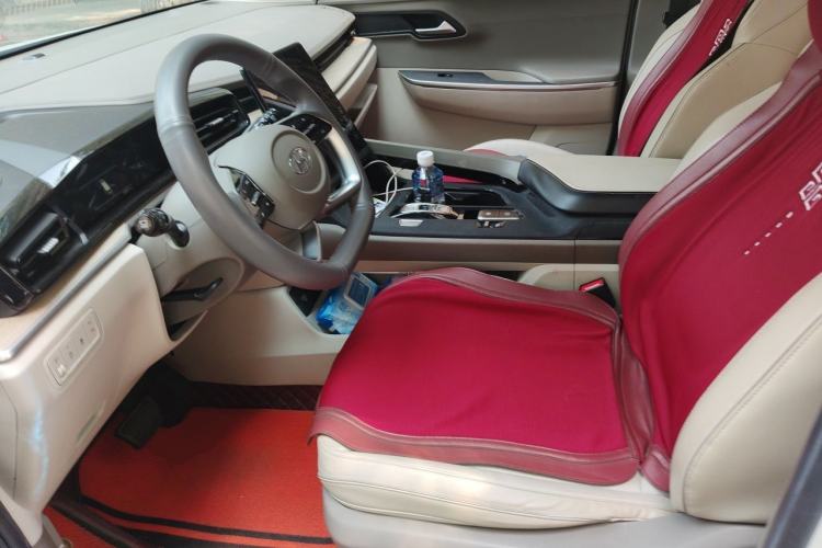 Used Hyundai Custo 2021 270TGDi Prestige LUX Left Front Seat