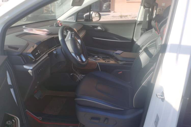 Used Hyundai Custo 2021 270TGDi Prestige LUX Left Front Seat
