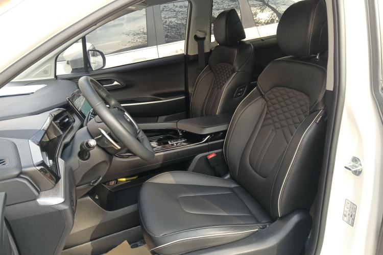 Used Hyundai Custo 2021 380TGDi Smart Love Flagship Edition TOP Premium Left Front Seat