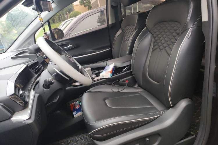 Used Hyundai Custo 2021 380TGDi Smart Love Flagship Edition TOP Premium Left Front Seat