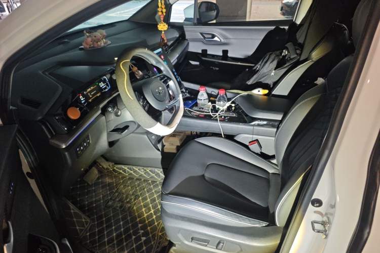 Used Hyundai Custo 2021 380TGDi Smart Love Flagship Edition TOP Premium Left Front Seat