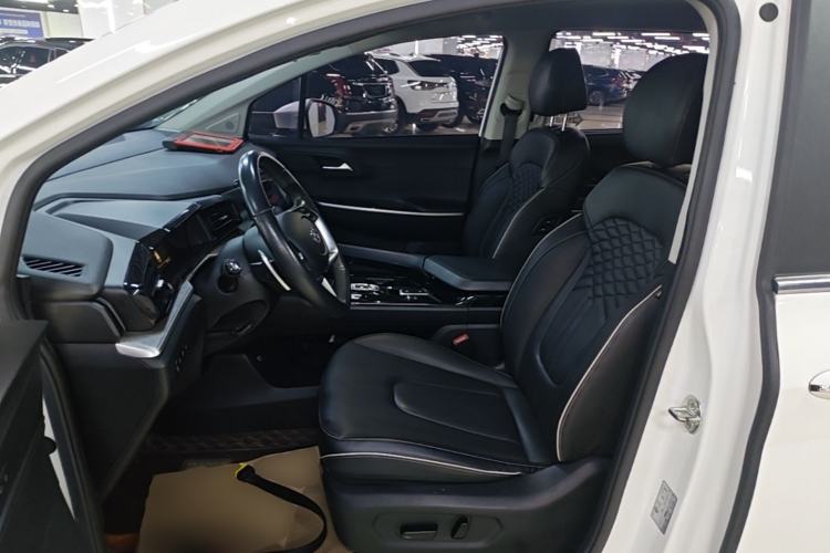 Used Hyundai Custo 2021 380TGDi Smart Luxury Premium LUX Left Front Seat