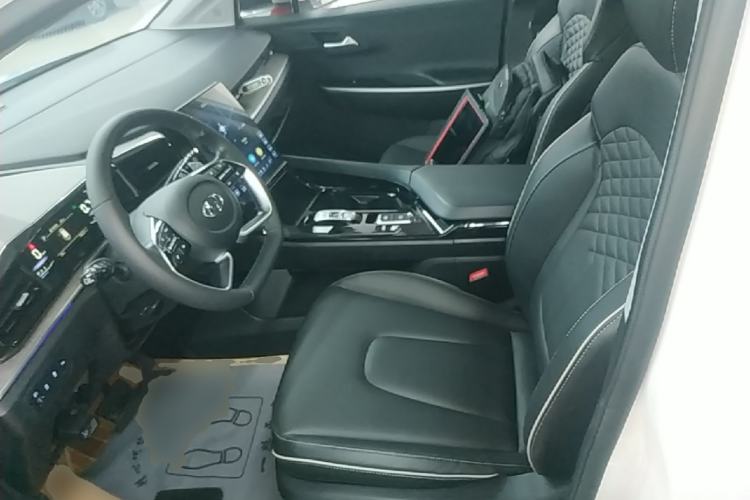 Used Hyundai Custo 2021 380TGDi Smart Love Flagship Edition TOP Premium Left Front Seat