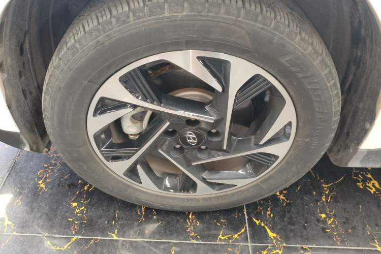 Used Hyundai Custo 2021 380TGDi Smart Love Flagship Edition TOP Premium Left Front Wheel Hub