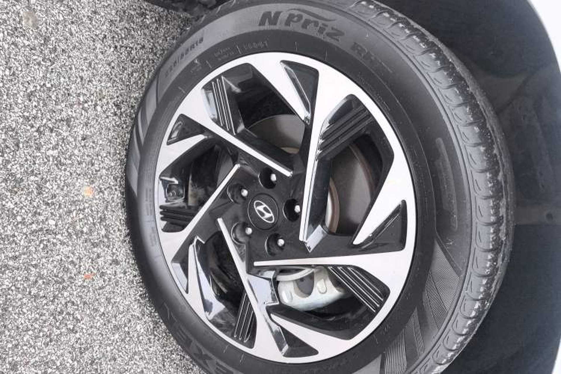 Used Hyundai Custo 2021 380TGDi Smart Love Flagship Edition TOP Premium Left Front Wheel Hub