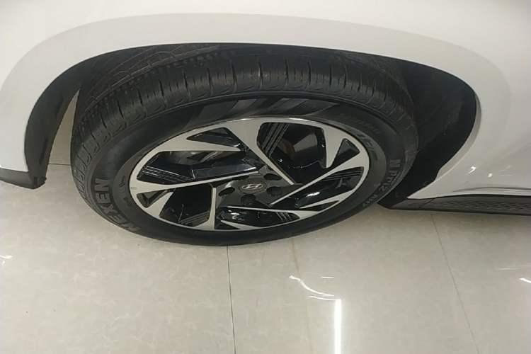 Used Hyundai Custo 2021 380TGDi Smart Love Flagship Edition TOP Premium Left Front Wheel Hub