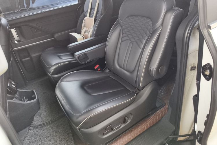 Used Hyundai Custo 2021 380TGDi Smart Love Flagship Edition TOP Premium Left Rear Seat