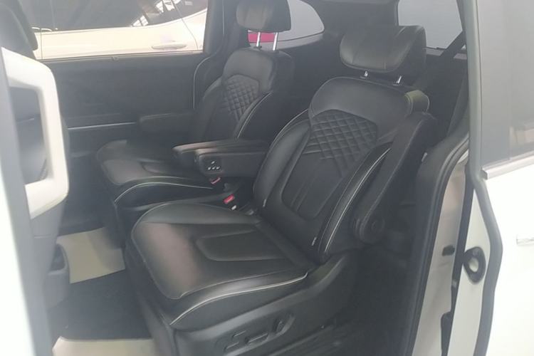 Used Hyundai Custo 2021 380TGDi Deluxe Edition DLX Left Rear Seat