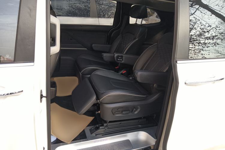 Used Hyundai Custo 2021 380TGDi Smart Love Flagship Edition TOP Premium Left Rear Seat