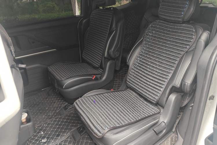 Used Hyundai Custo 2021 270TGDi Prestige LUX Left Rear Seat