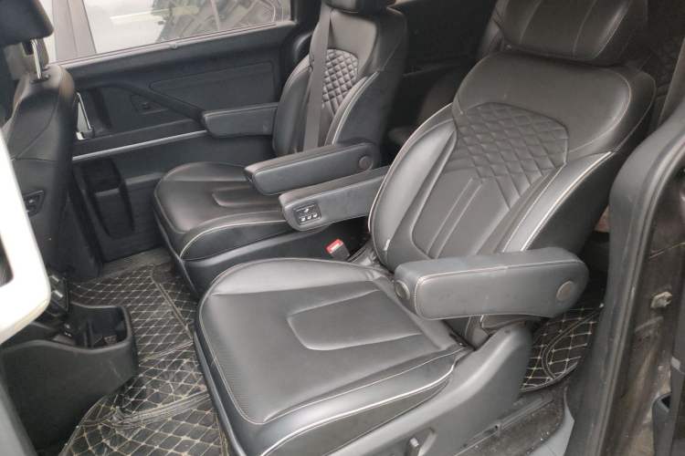 Used Hyundai Custo 2021 380TGDi Smart Love Flagship Edition TOP Premium Left Rear Seat