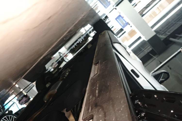 Used Hyundai Custo 2021 270TGDi Prestige LUX Left Side Sill