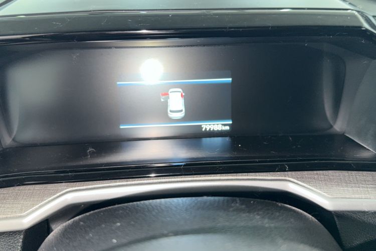 Used Hyundai Custo 2021 270TGDi Prestige LUX Odometer Close Up