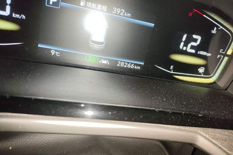 Used Hyundai Custo 2021 270TGDi Prestige LUX Odometer Close Up