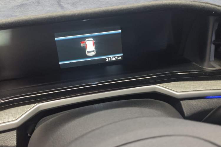 Used Hyundai Custo 2021 380TGDi Smart Love Flagship Edition TOP Premium Odometer Close Up