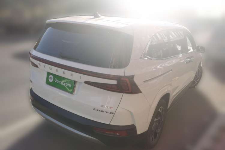Used Hyundai Custo 2021 270TGDi Prestige LUX Rear Right 45 Deg