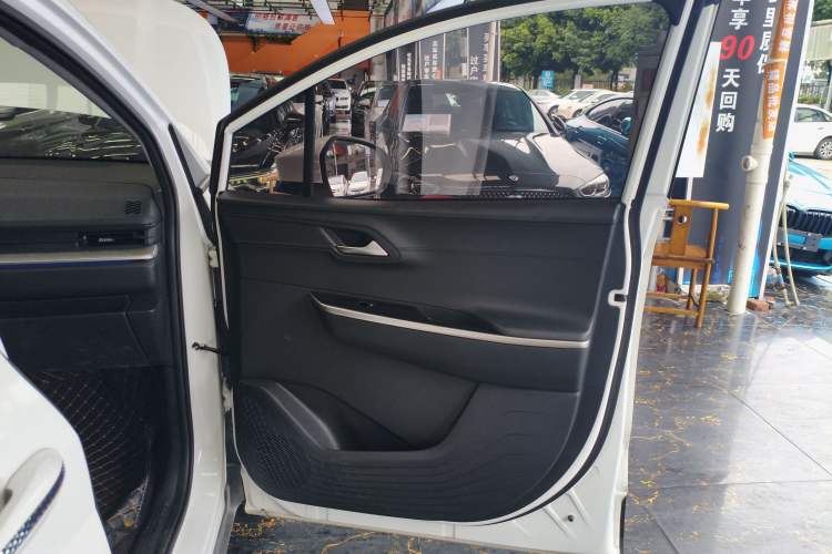 Used Hyundai Custo 2021 380TGDi Smart Love Flagship Edition TOP Premium Right Front Door Interior