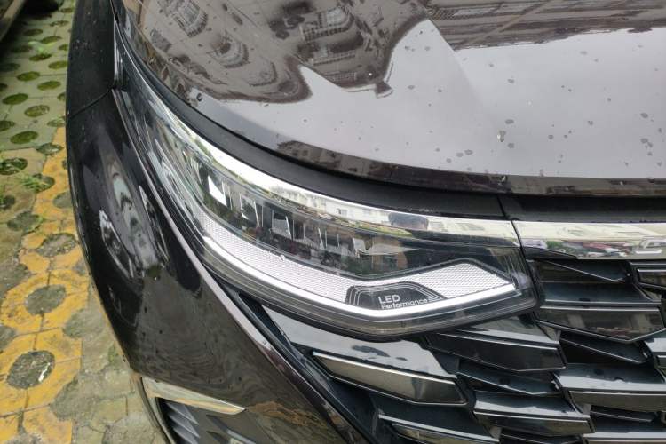 Used Hyundai Custo 2021 380TGDi Smart Love Flagship Edition TOP Premium Right Front Headlight