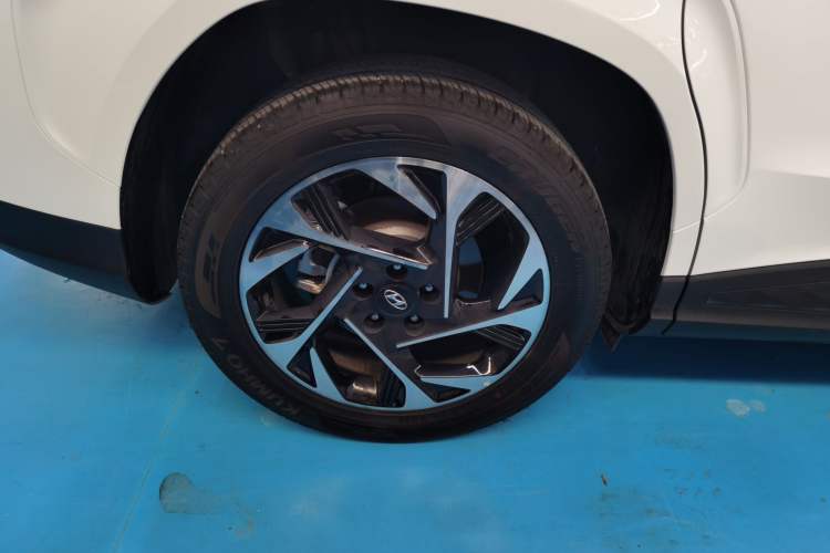 Used Hyundai Custo 2021 380TGDi Smart Love Flagship Edition TOP Premium Right Rear Wheel Hub