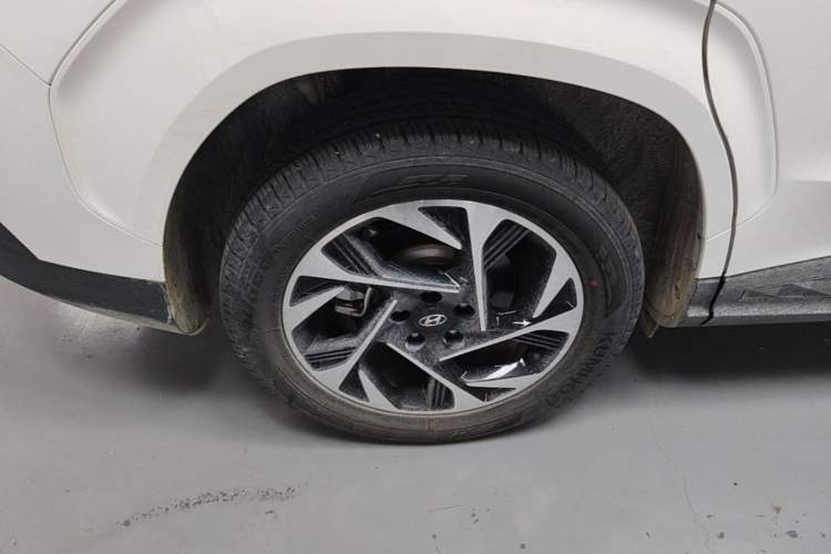 Used Hyundai Custo 2021 380TGDi Smart Love Flagship Edition TOP Premium Right Rear Wheel Hub