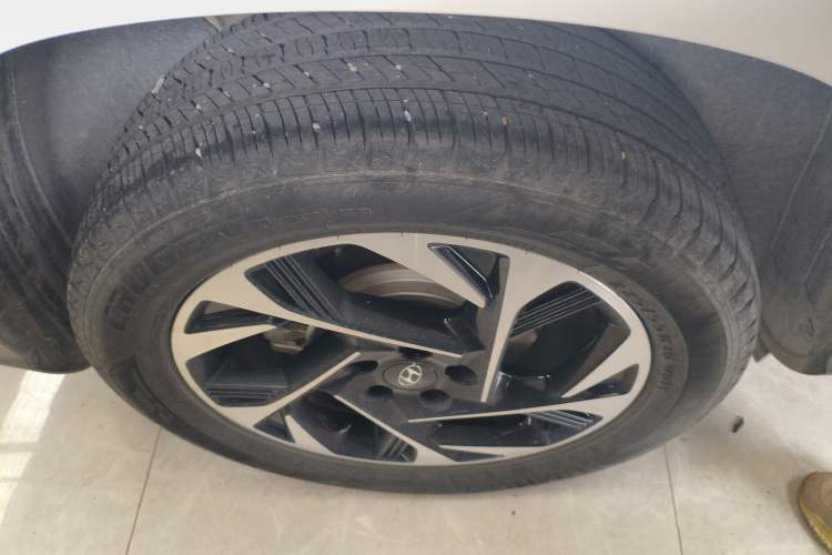 Used Hyundai Custo 2021 380TGDi Smart Love Flagship Edition TOP Premium Right Rear Wheel Hub