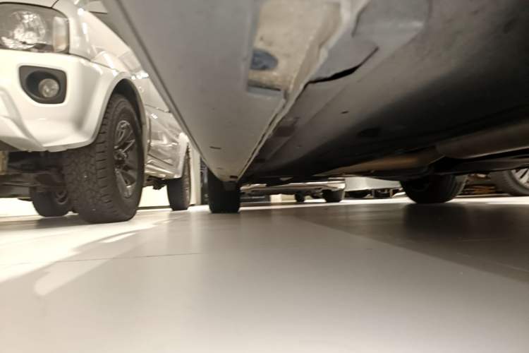 Used Hyundai Custo 2021 380TGDi Smart Luxury Premium LUX Right Side Sill