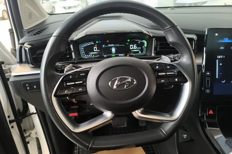 Used Hyundai Custo 2021 380TGDi Smart Love Flagship Edition TOP Premium Steering Wheel