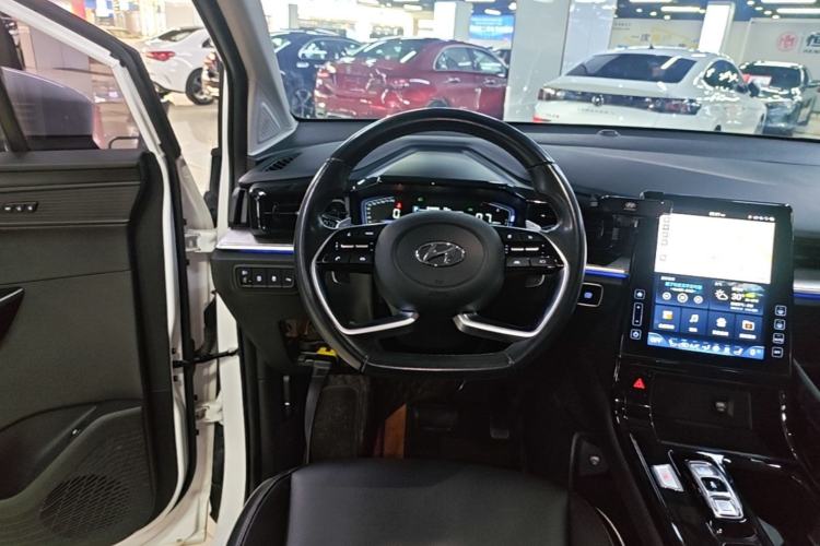 Used Hyundai Custo 2021 380TGDi Smart Luxury Premium LUX Steering Wheel
