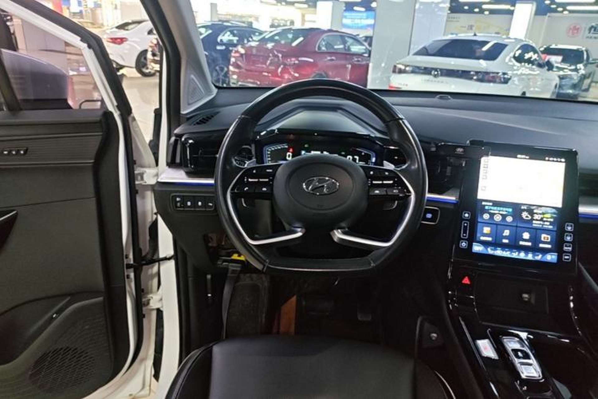 Used Hyundai Custo 2021 380TGDi Smart Luxury Premium LUX Steering Wheel