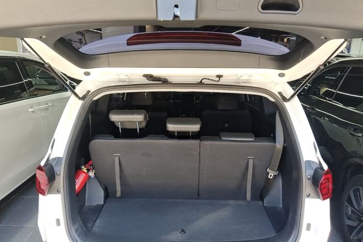 Used Hyundai Custo 2021 270TGDi Prestige LUX Trunk