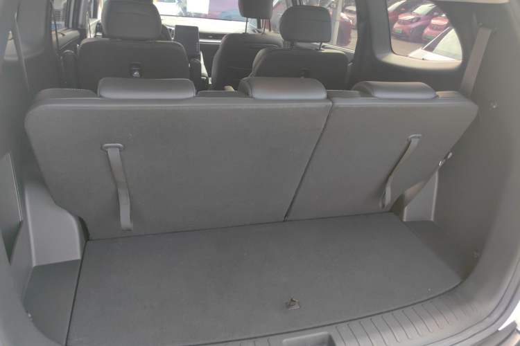 Used Hyundai Custo 2021 270TGDi Prestige LUX Trunk