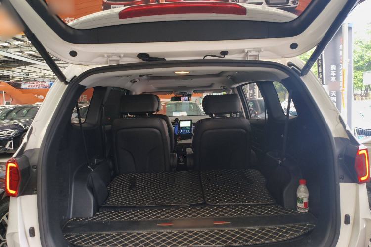 Used Hyundai Custo 2021 380TGDi Smart Love Flagship Edition TOP Premium Trunk