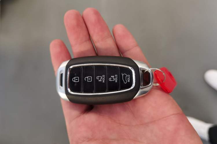Used Hyundai Custo 2021 380TGDi Smart Love Flagship Edition TOP Premium Vehicle Key