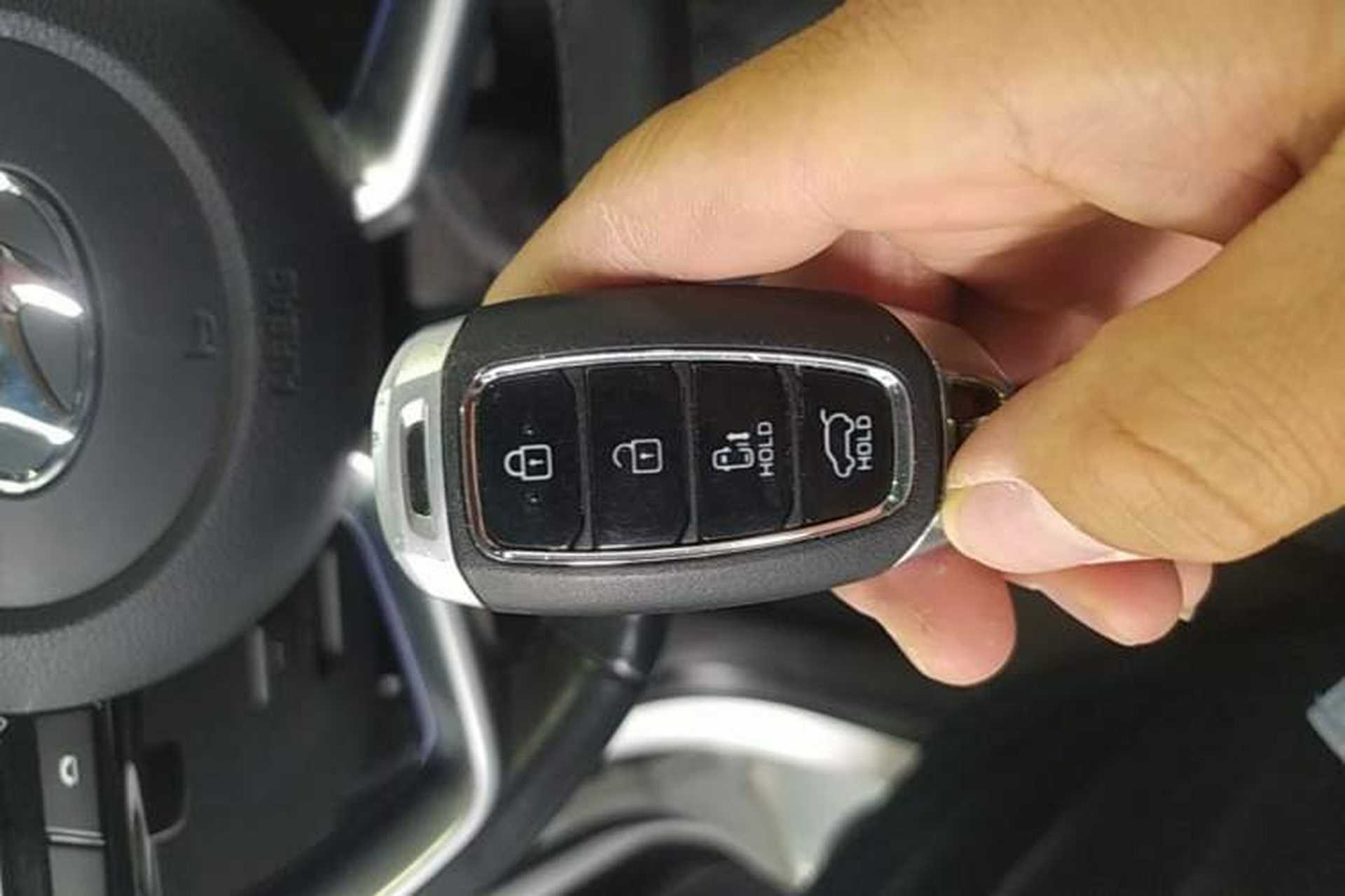 Used Hyundai Custo 2021 380TGDi Deluxe Edition DLX Vehicle Key
