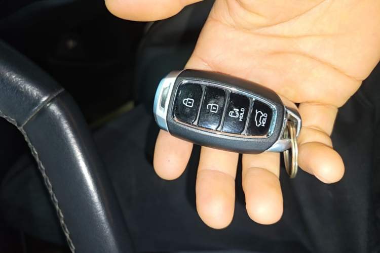 Used Hyundai Custo 2021 380TGDi Smart Luxury Premium LUX Vehicle Key