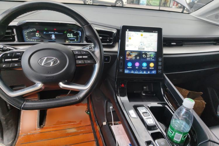 Used Hyundai Custo 2022 270TGDi Smart Luxury Flagship Edition TOP Center Console