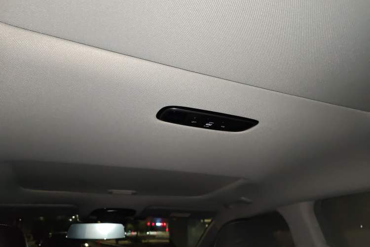 Used Hyundai Custo 2022 270TGDi Smart Luxury Flagship Edition TOP Headliner
