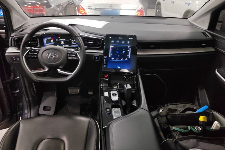 Used Hyundai Custo 2022 270TGDi Smart Luxury Flagship Edition TOP Interior 2