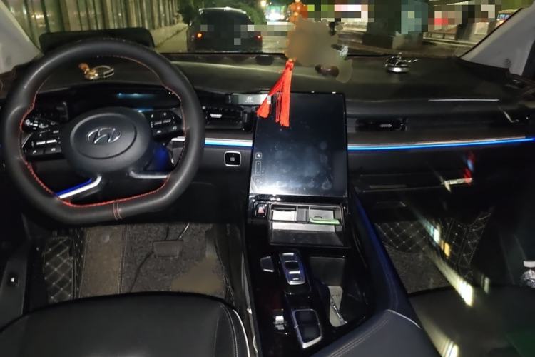Used Hyundai Custo 2022 270TGDi Smart Luxury Flagship Edition TOP Interior 2