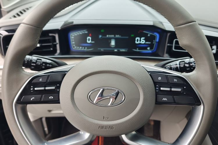 Used Hyundai Custo 2022 270TGDi Smart Luxury Flagship Edition TOP Interior 5