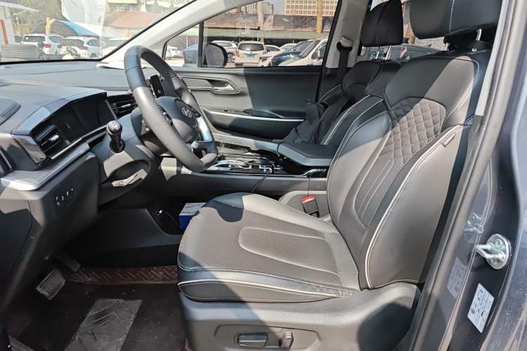 Used Hyundai Custo 2022 270TGDi Smart Luxury Flagship Edition TOP Left Front Seat