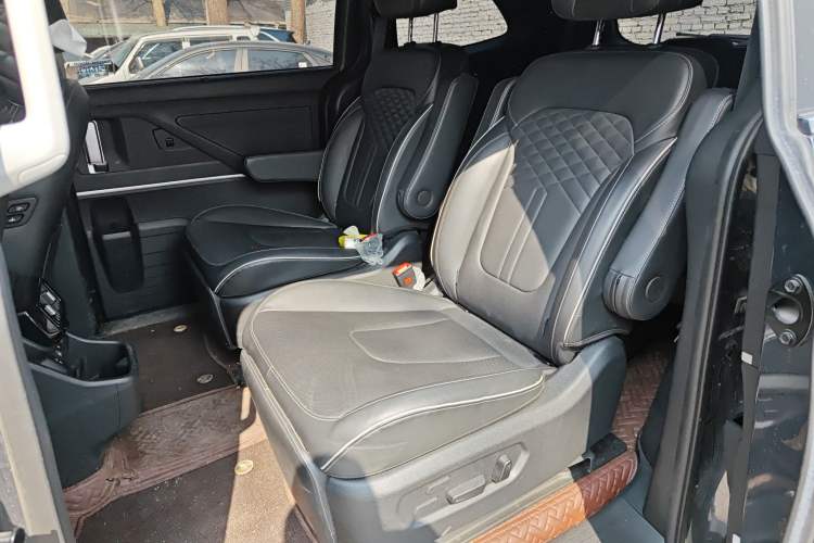 Used Hyundai Custo 2022 270TGDi Smart Luxury Flagship Edition TOP Left Rear Seat