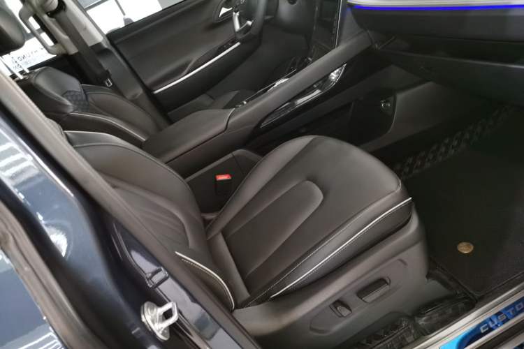 Used Hyundai Custo 2022 270TGDi Smart Luxury Flagship Edition TOP Right Front Seat