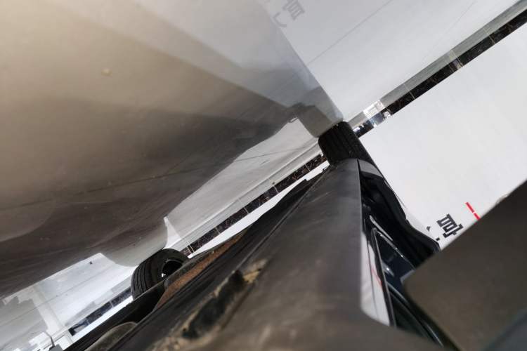 Used Hyundai Custo 2022 270TGDi Smart Luxury Flagship Edition TOP Right Side Sill
